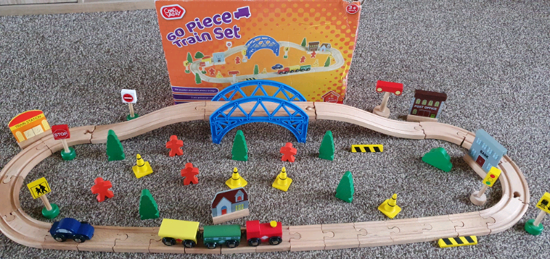 chad valley 60 piece wooden train set